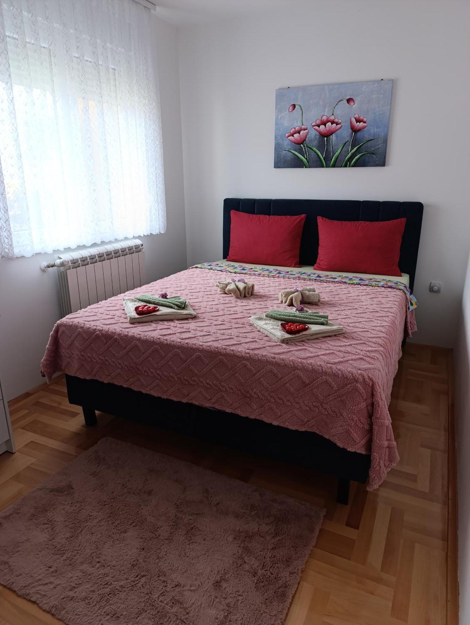 Apartman Lara Pirot Zewnętrze zdjęcie